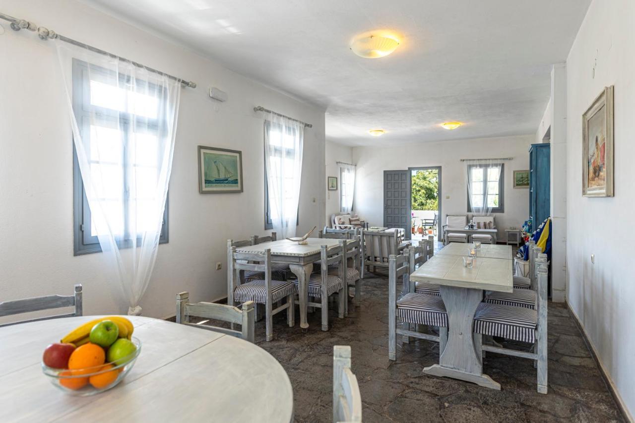Hotel Manto Naousa (Paros)