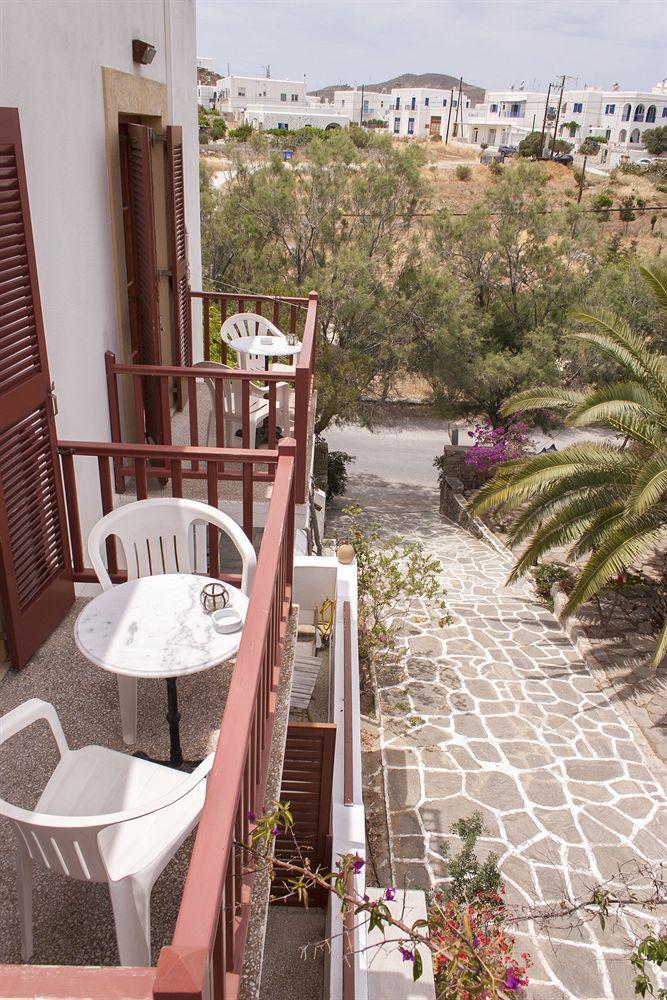 Manto 2* Naousa (Paros)